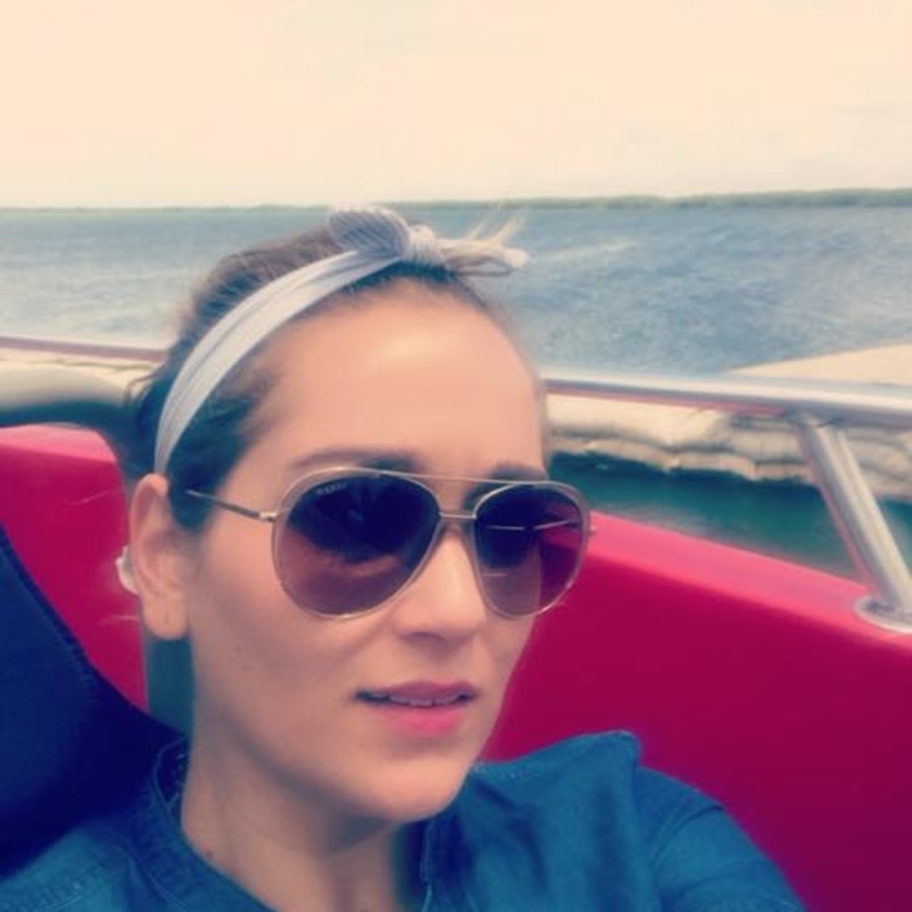 Meet your Posher, Martinez